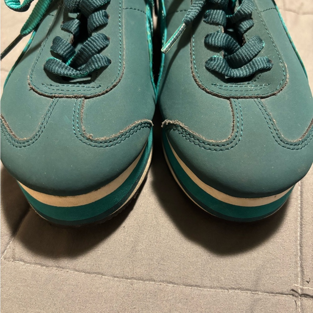 PUMA Roma Slim Stacked Green Platform Sneakers Womens Size 6 - Picture 9 of 9